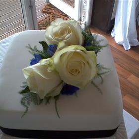 fwthumb53 cake corsage 14.99.jpg